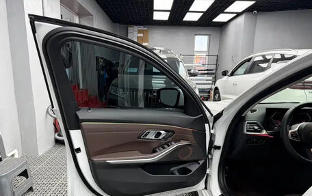 BMW 3 серия, 2023 год, 2 650 888 рублей, 12 фотография