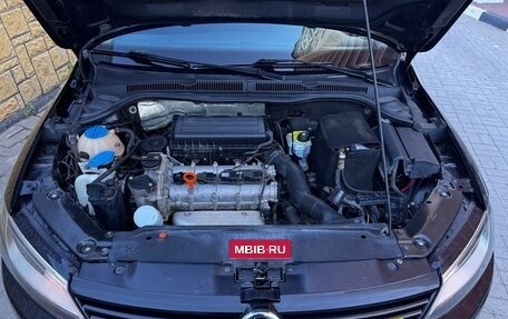 Volkswagen Jetta VI, 2013 год, 700 000 рублей, 16 фотография