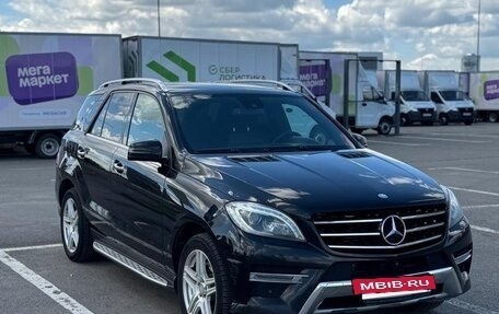 Mercedes-Benz M-Класс, 2014 год, 1 900 000 рублей, 2 фотография