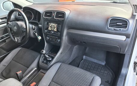 Volkswagen Golf VI, 2010 год, 899 000 рублей, 10 фотография
