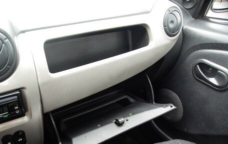 Renault Logan I, 2010 год, 400 000 рублей, 20 фотография