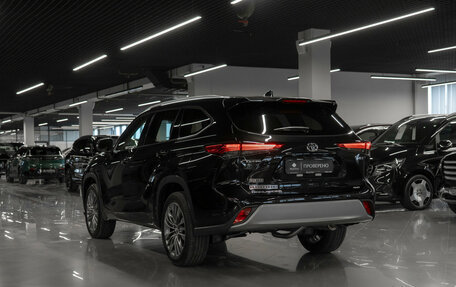 Toyota Highlander, 2026 год, 5 250 000 рублей, 4 фотография