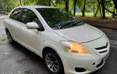 Toyota Belta, 2006 год, 320 000 рублей, 3 фотография