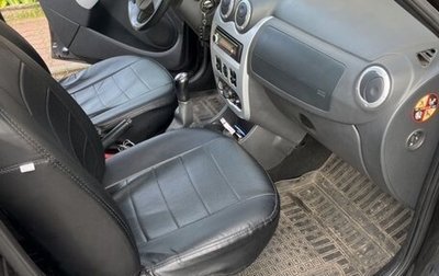 Renault Sandero I, 2014 год, 650 000 рублей, 1 фотография