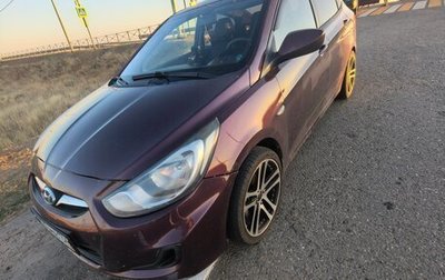 Hyundai Solaris II рестайлинг, 2011 год, 800 000 рублей, 1 фотография