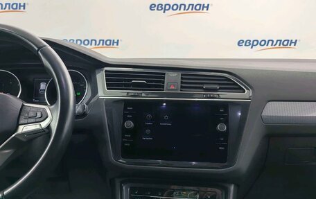 Volkswagen Tiguan II, 2021 год, 2 615 000 рублей, 14 фотография