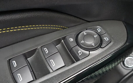 Chevrolet Trax, 2024 год, 1 570 000 рублей, 12 фотография