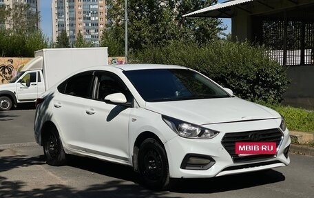 Hyundai Solaris II рестайлинг, 2018 год, 530 000 рублей, 2 фотография