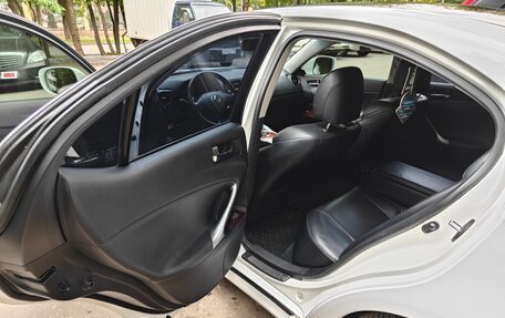 Lexus IS II рестайлинг 2, 2008 год, 1 700 000 рублей, 19 фотография