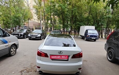 Lexus IS II рестайлинг 2, 2008 год, 1 700 000 рублей, 10 фотография