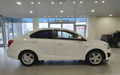 Chevrolet Aveo III, 2013 год, 690 000 рублей, 4 фотография