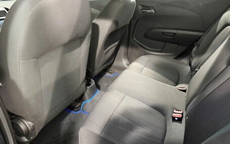 Chevrolet Aveo III, 2015 год, 949 800 рублей, 6 фотография