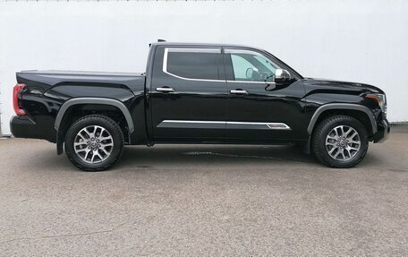 Toyota Tundra, 2021 год, 7 500 000 рублей, 4 фотография