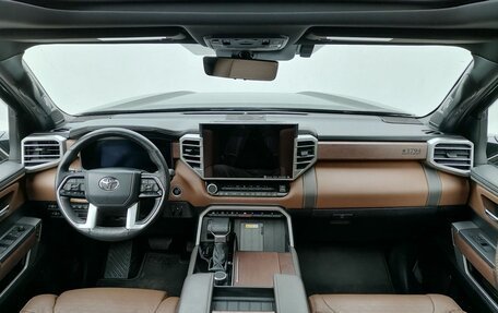 Toyota Tundra, 2021 год, 7 500 000 рублей, 11 фотография