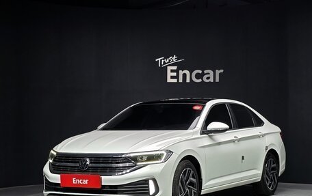 Volkswagen Jetta VII, 2022 год, 1 805 000 рублей, 1 фотография