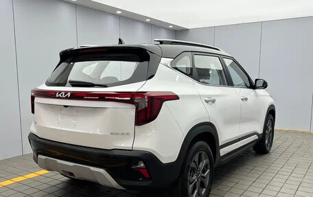 KIA Seltos I, 2023 год, 1 801 544 рублей, 6 фотография