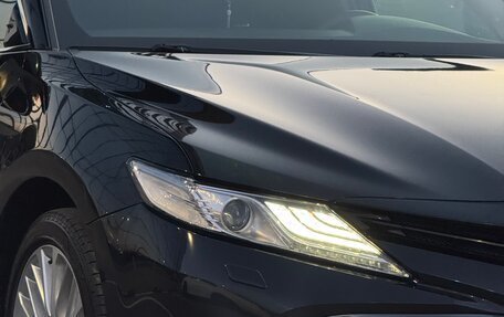 Toyota Camry, 2019 год, 3 050 000 рублей, 4 фотография