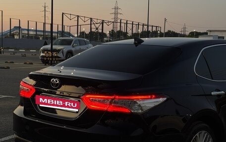 Toyota Camry, 2019 год, 3 050 000 рублей, 12 фотография