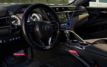 Toyota Camry, 2019 год, 3 050 000 рублей, 20 фотография