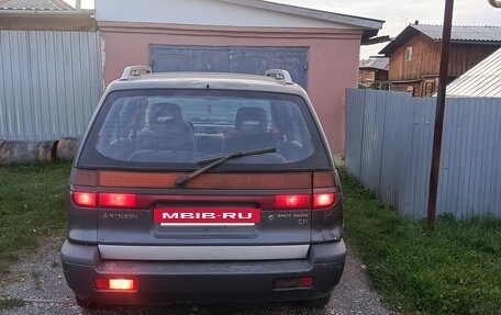 Mitsubishi Space Wagon III, 1993 год, 100 000 рублей, 3 фотография