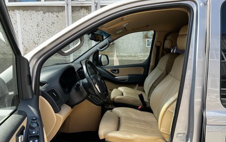 Hyundai H-1 II рестайлинг, 2021 год, 2 449 000 рублей, 4 фотография