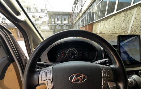 Hyundai H-1 II рестайлинг, 2021 год, 2 449 000 рублей, 6 фотография