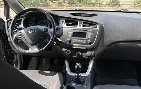 KIA cee'd III, 2014 год, 930 000 рублей, 15 фотография