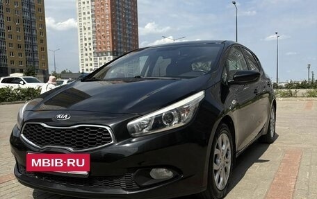 KIA cee'd III, 2014 год, 930 000 рублей, 16 фотография