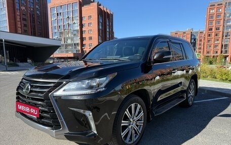 Lexus LX III, 2017 год, 7 900 000 рублей, 6 фотография
