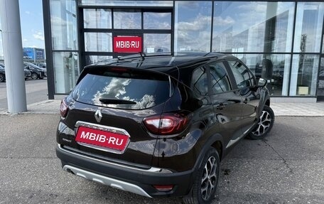 Renault Kaptur I рестайлинг, 2019 год, 1 490 000 рублей, 6 фотография