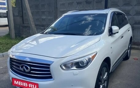 Infiniti QX60 I рестайлинг, 2014 год, 1 800 000 рублей, 2 фотография