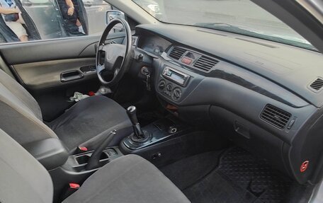 Mitsubishi Lancer IX, 2003 год, 300 000 рублей, 5 фотография