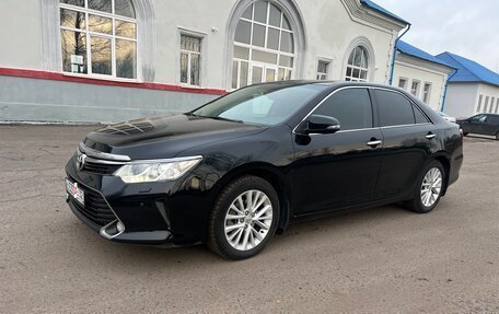 Toyota Camry, 2015 год, 1 900 000 рублей, 3 фотография