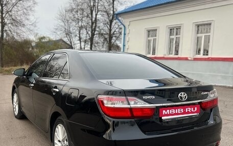 Toyota Camry, 2015 год, 1 900 000 рублей, 2 фотография