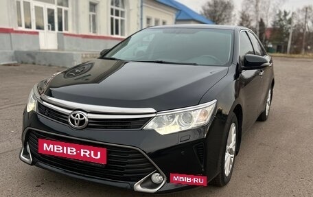 Toyota Camry, 2015 год, 1 900 000 рублей, 6 фотография