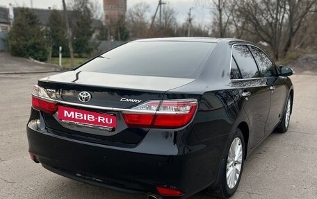 Toyota Camry, 2015 год, 1 900 000 рублей, 8 фотография