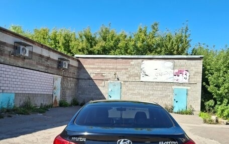 Hyundai Elantra V, 2012 год, 750 000 рублей, 6 фотография