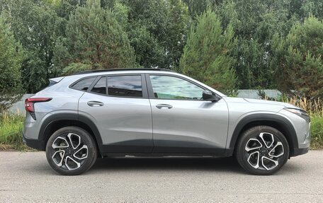 Chevrolet Trax, 2024 год, 2 250 000 рублей, 2 фотография