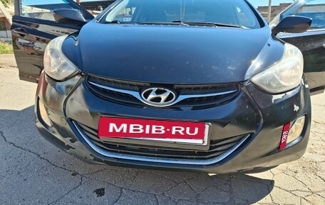 Hyundai Elantra V, 2012 год, 750 000 рублей, 17 фотография