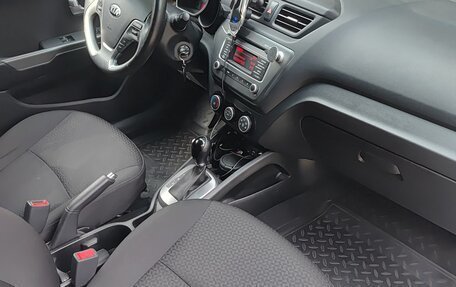 KIA Rio III рестайлинг, 2017 год, 1 300 000 рублей, 6 фотография