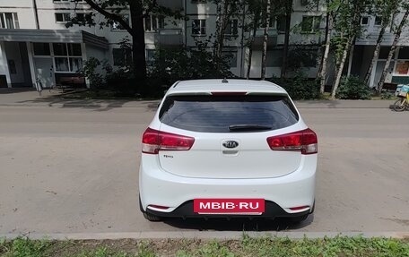 KIA Rio III рестайлинг, 2017 год, 1 300 000 рублей, 4 фотография
