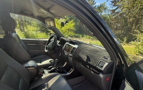 Toyota Land Cruiser Prado 120 рестайлинг, 2008 год, 3 300 000 рублей, 9 фотография