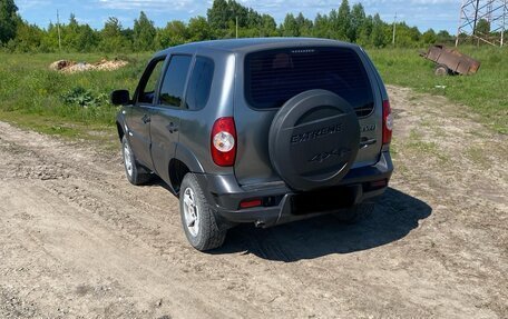 Chevrolet Niva I рестайлинг, 2013 год, 400 000 рублей, 3 фотография
