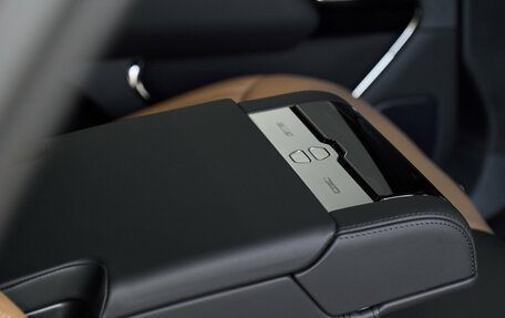 Land Rover Range Rover Sport, 2026 год, 18 700 000 рублей, 23 фотография