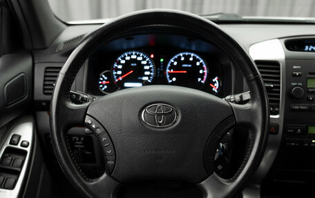 Toyota Land Cruiser Prado 120 рестайлинг, 2008 год, 1 990 000 рублей, 10 фотография