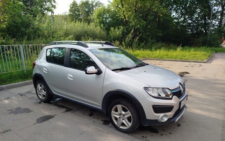 Renault Sandero II рестайлинг, 2017 год, 990 000 рублей, 3 фотография