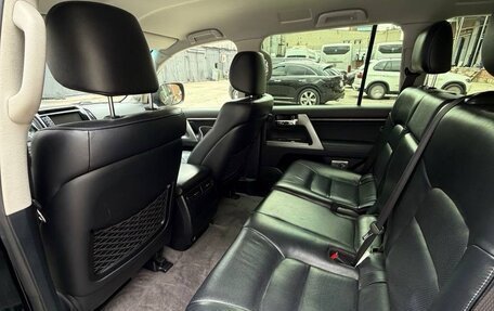 Toyota Land Cruiser 200, 2013 год, 5 200 000 рублей, 8 фотография
