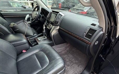 Toyota Land Cruiser 200, 2013 год, 5 200 000 рублей, 12 фотография