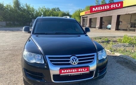 Volkswagen Touareg III, 2007 год, 1 050 000 рублей, 1 фотография