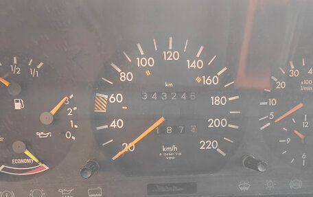Mercedes-Benz W124, 1989 год, 150 000 рублей, 3 фотография